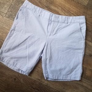 TOMMY HILFIGER LIGHT BLUE SHORTS SIZE 10